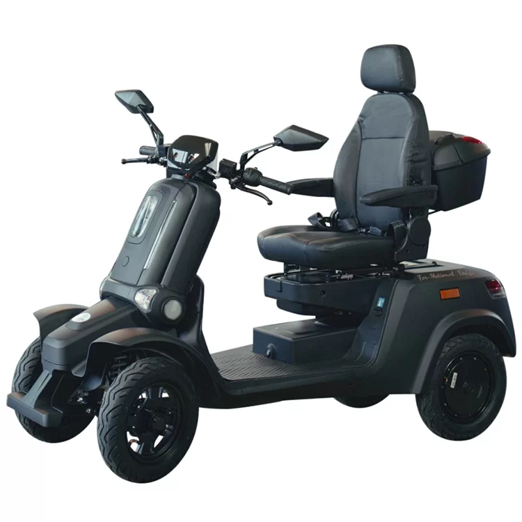 drie-wiel scootmobiel en vier-wiel scootmobiel